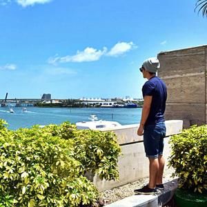 Meet your Posher, Lucas